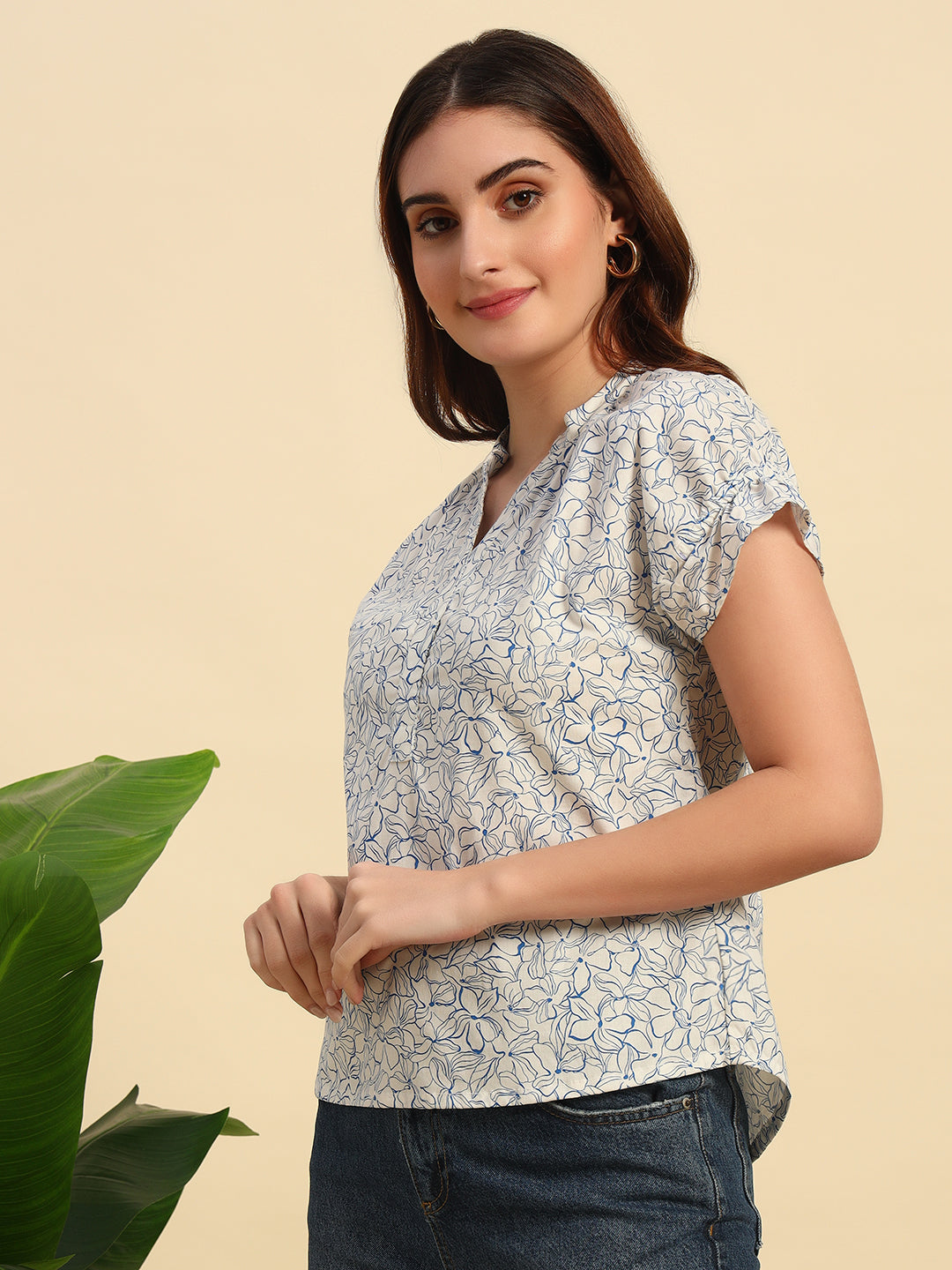 Floral Printed Poplin Top with Gathered Details-TP026